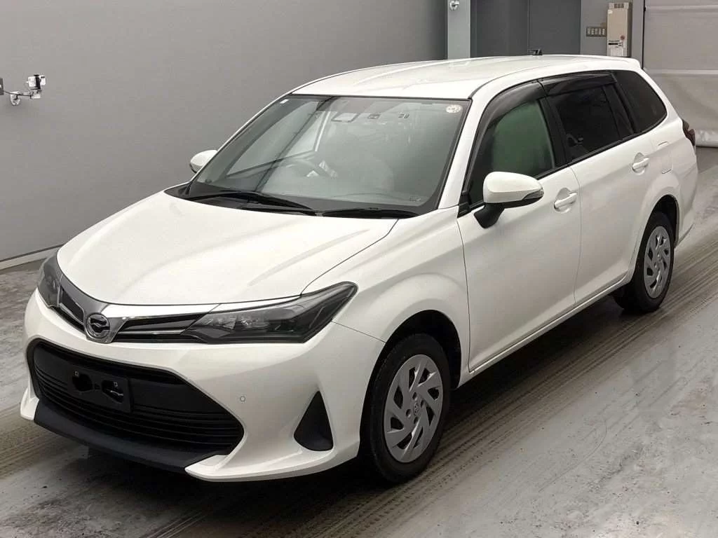 Toyota Corolla Fielder NZE164G 2023